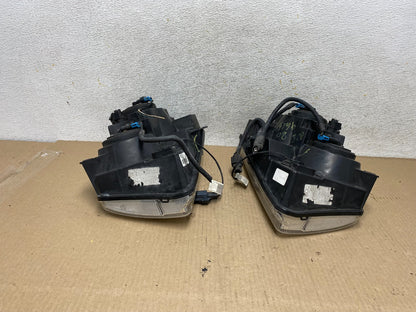 2005 2006 2007 Chrysler 300 Left+Right Halogen Headlights AH5766 DW11