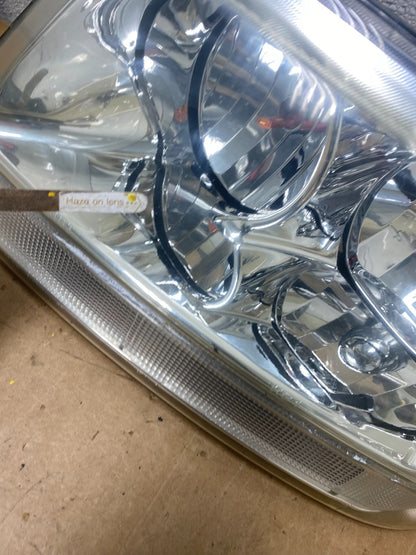 1999 - 2004 Jeep Grand Cherokee Left+Right Set Halogen Headlights X7042 DW9