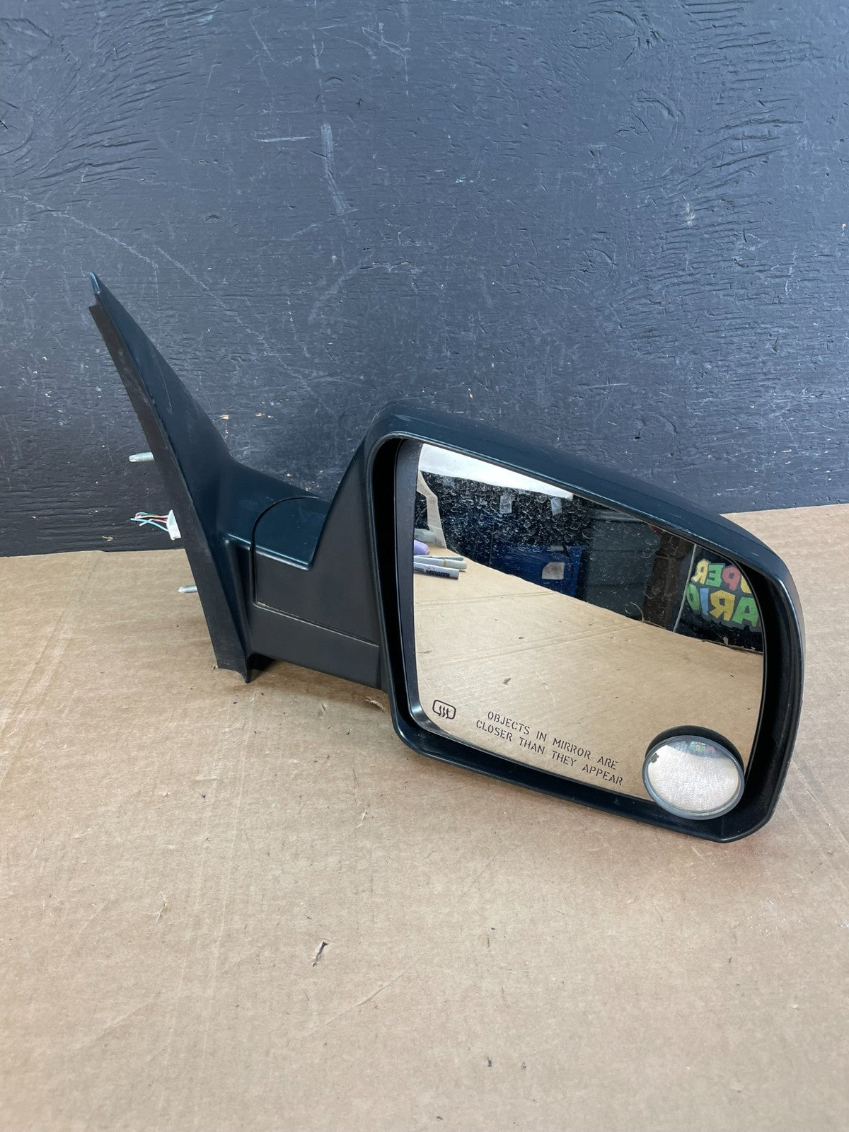 2007 to 2012 Toyota Tundra Right Passenger RH Side Door View Mirror AE8343 DW2