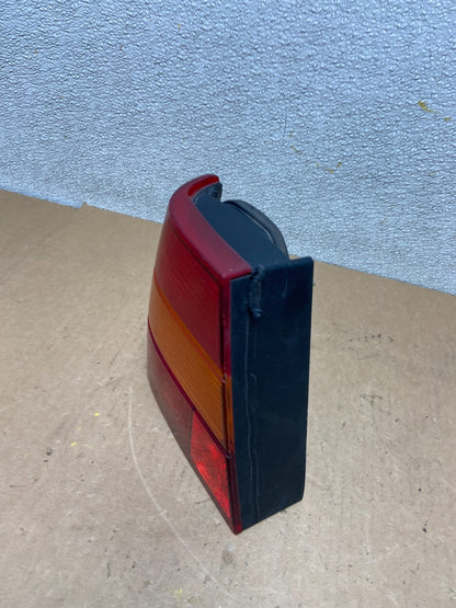 1991 to 1995 Volvo 940 960 Left Driver LH Side Tail Light Oem z6855 DG1