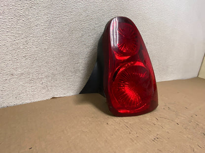 2006 to 2007 Chevrolet Monte Carlo Right Passenger RH Side Tail Light AG7991 DW1
