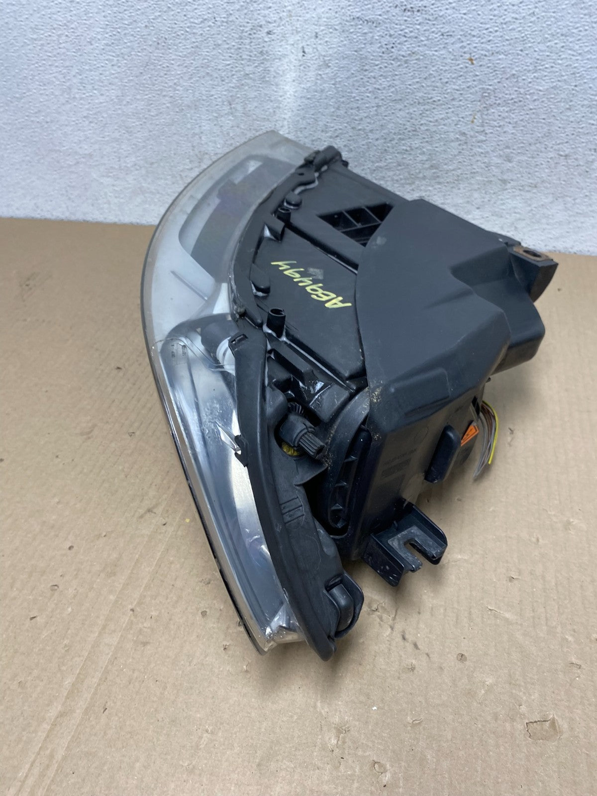 2007- 2009 Audi Q7 Right Passenger RH Side Xenon Hid Headlight AE9494 DW7