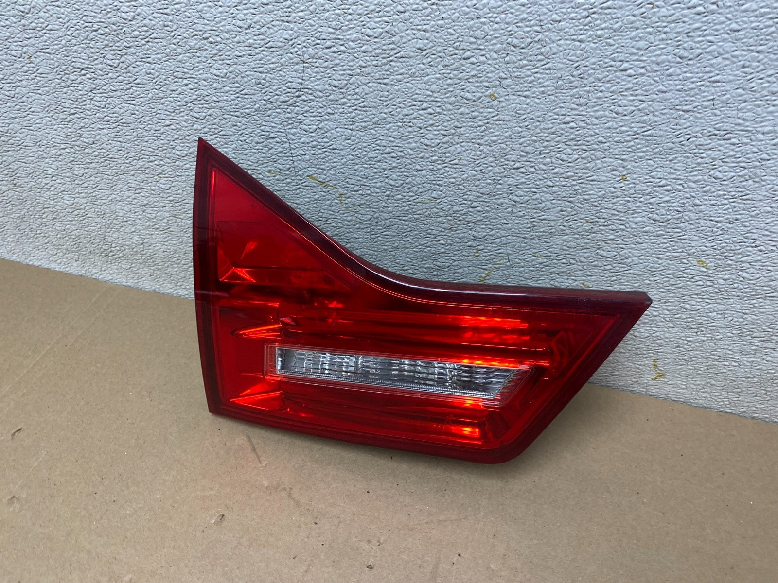 2007 2008 2009 Acura Mdx Right Passenger Rh Side Inner Tail Light Oem R8086 DW2