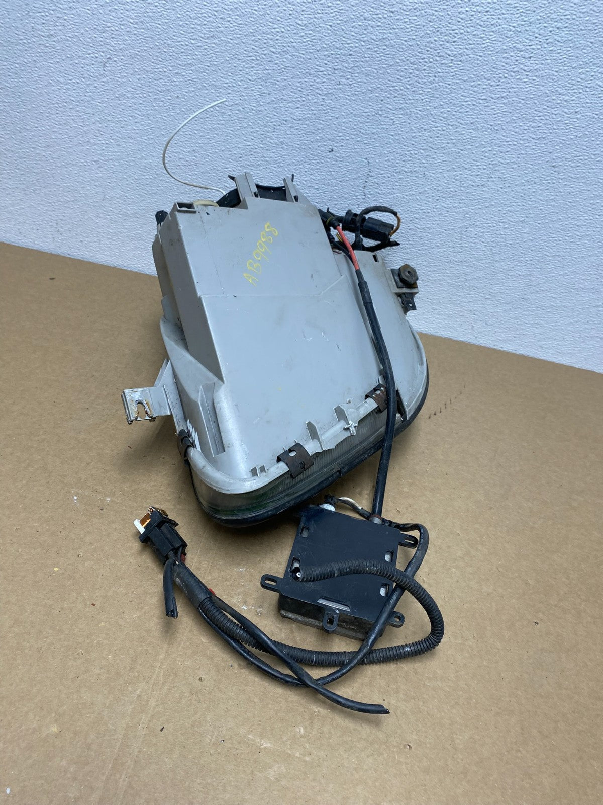 1997-2004 Mercedes R170 SLK230 SLK320 Right Passenger Headlight Halogen AB9988DG8