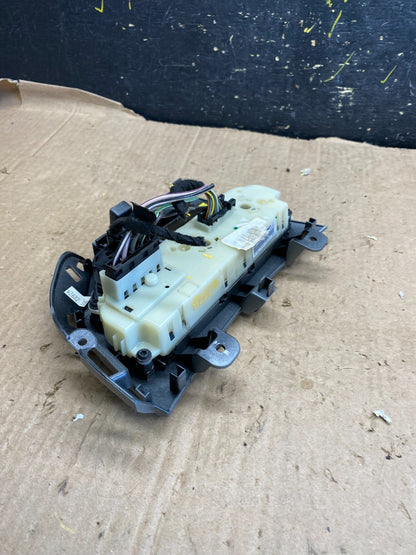 2013 2014 Ford Focus Ac Heater Climate Control Temperature Oem z1728 DG5