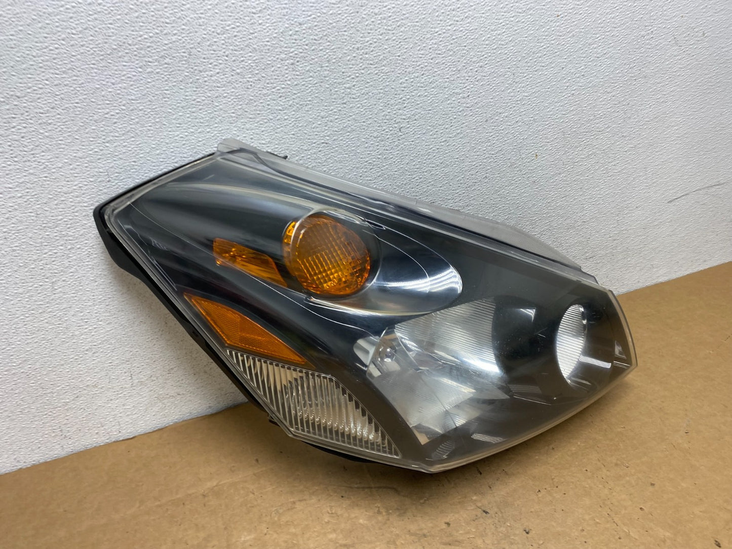 2004 to 2009 Nissan Quest Right Passenger RH Black Headlight AD5223 DW2