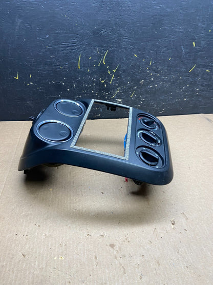 2009-2013 Jeep Patriot Dash Climate Temperature Control Radio Bezel OEM Y2063 DG1