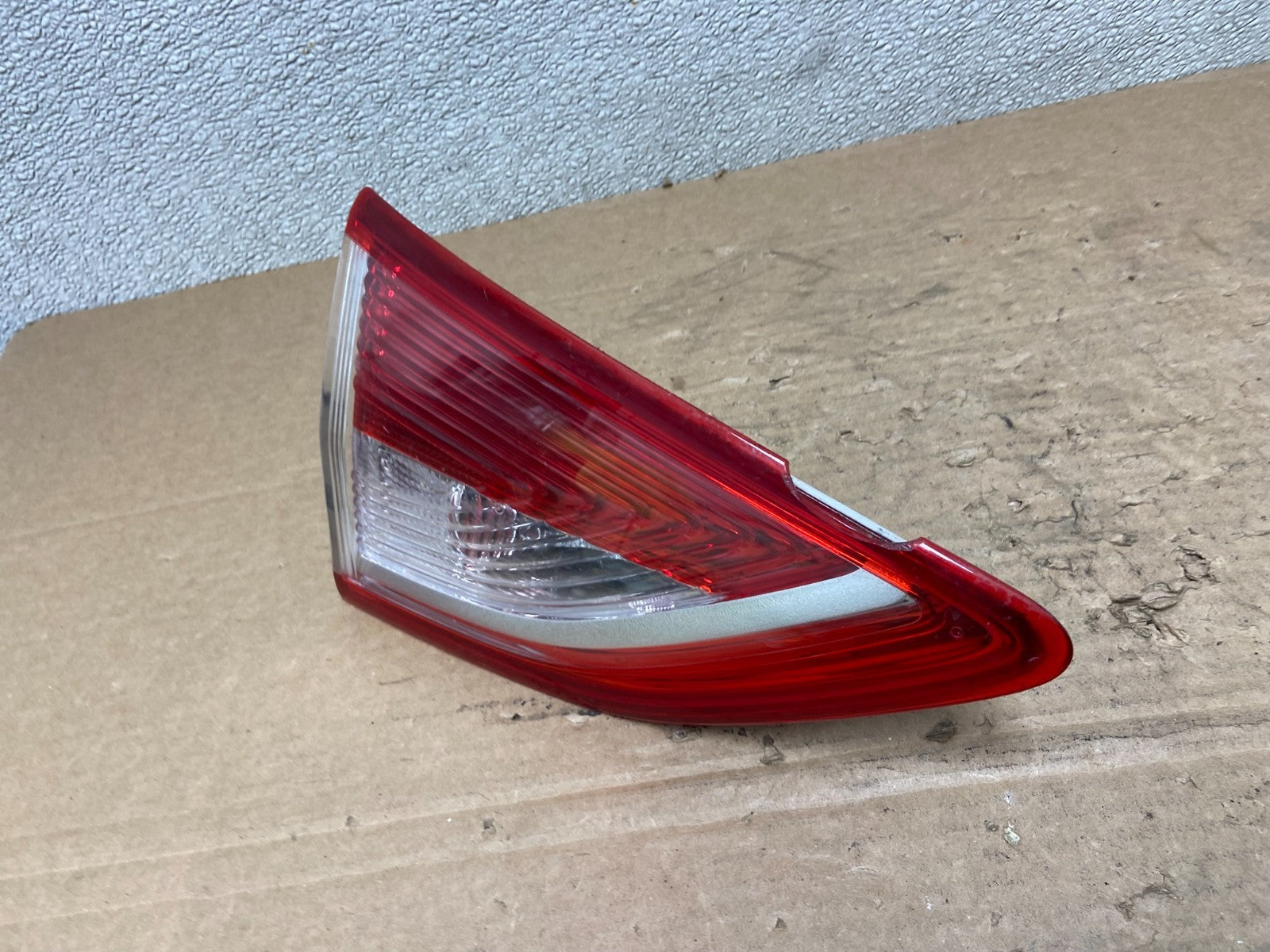 2013 to 2016 Ford Escape Left Driver LH Side Inner Tail Light OEM AB4918 LK1