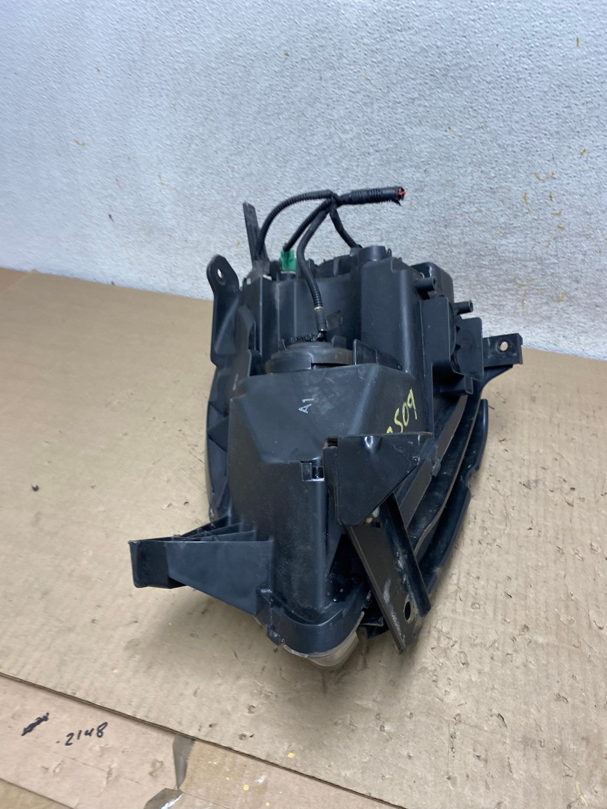 2005 -2006 Honda Crv Cr-v Halogen Headlight Right Passenger Rh AI2509 LK8