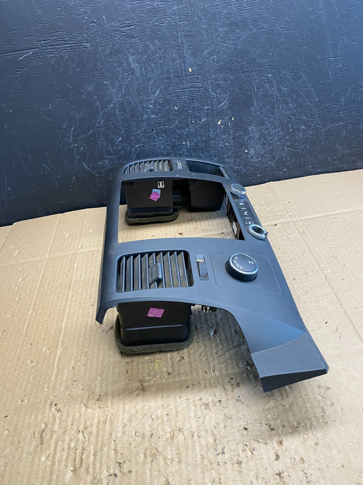 2007 to 2014 Silverado Sierra Center Console Radio Bezel Air Vents AC9545 DG1