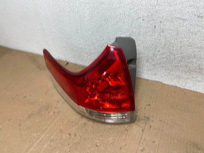 2011-2020 Toyota Sienna Left Driver LH Side Tail Light AE9216 DG1