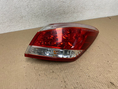 2011 - 2014 Nissan Murano Right Passenger Side RH Tail Light AE9772 LK2