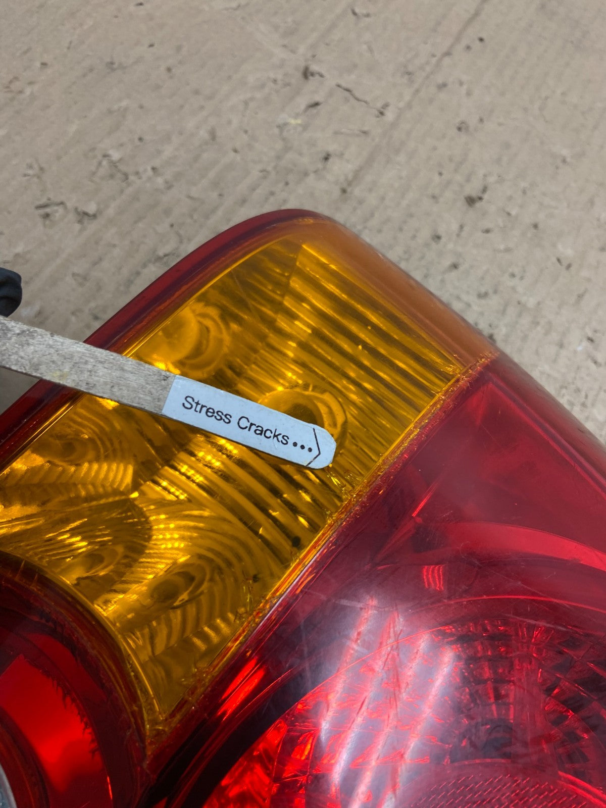 2003 to 2004 Hyundai Accent Sedan Left Driver LH Tail Light ae9069 DG4