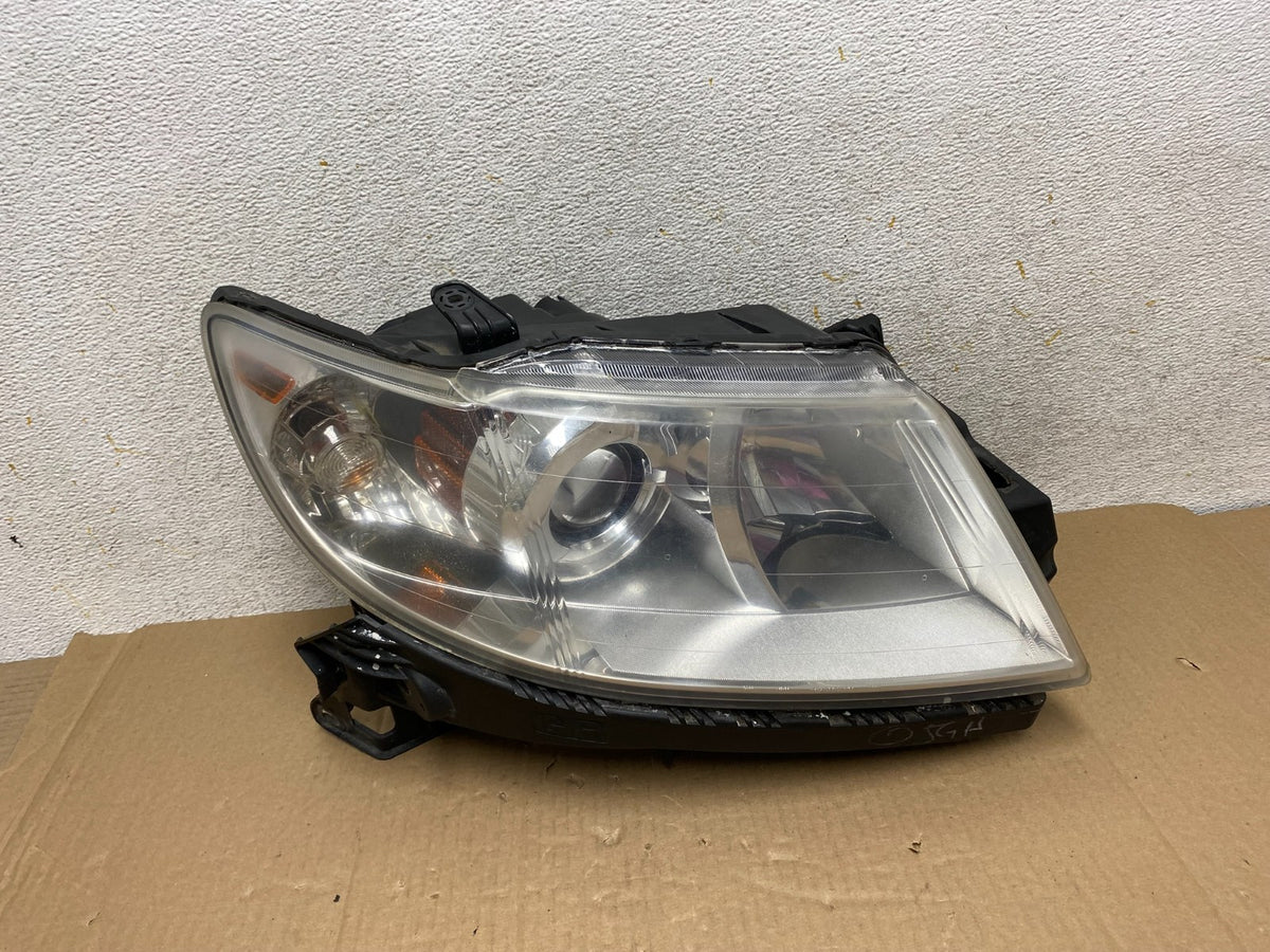 2008 - 2014 Subaru Tribeca Right Passenger Side Halogen Headlight AI1187 DW0