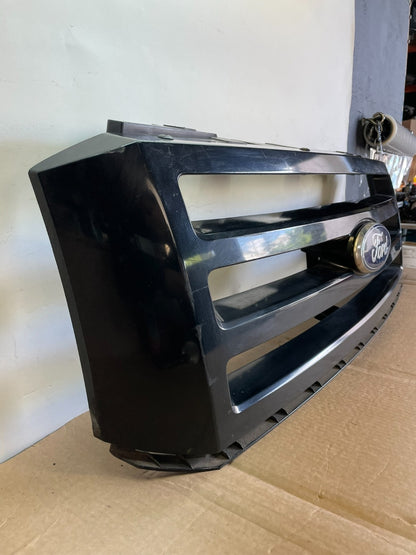 2007 to 2014 Ford Expedition Front Upper Chrome Grill Grille AG3133 DG2