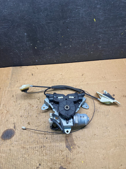 2011 to 2017 Nissan Quest Rear Left Side Power Sliding Door Motor Wire N5387 DG0