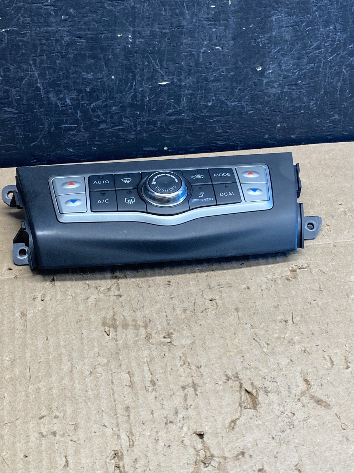 2009 - 2014 Nissan Murano AC Air Temperature Climate Control Panel AC9115 DG0