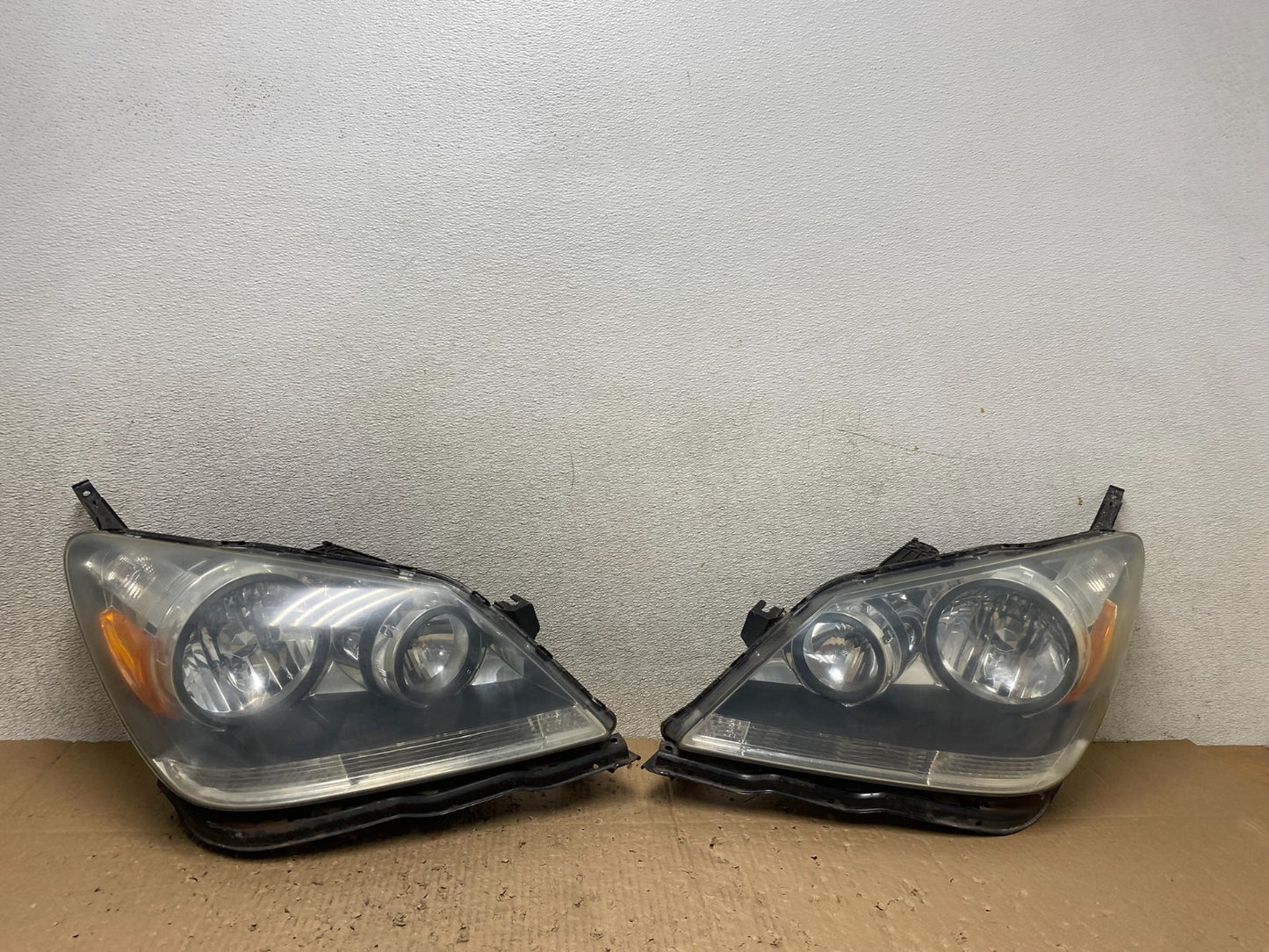 2005 2006 2007 Honda Odyssey Left+Right Set Halogen Headlights T7989 DW0
