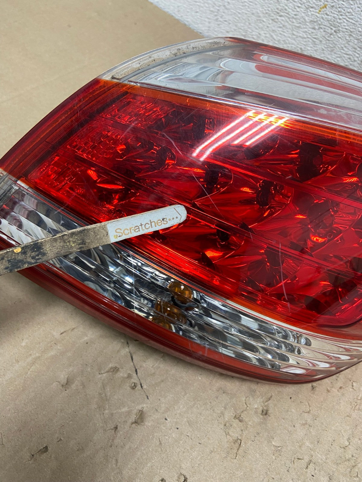 2011 - 2014 Nissan Murano Right Passenger Side RH Tail Light AI2463 LK3