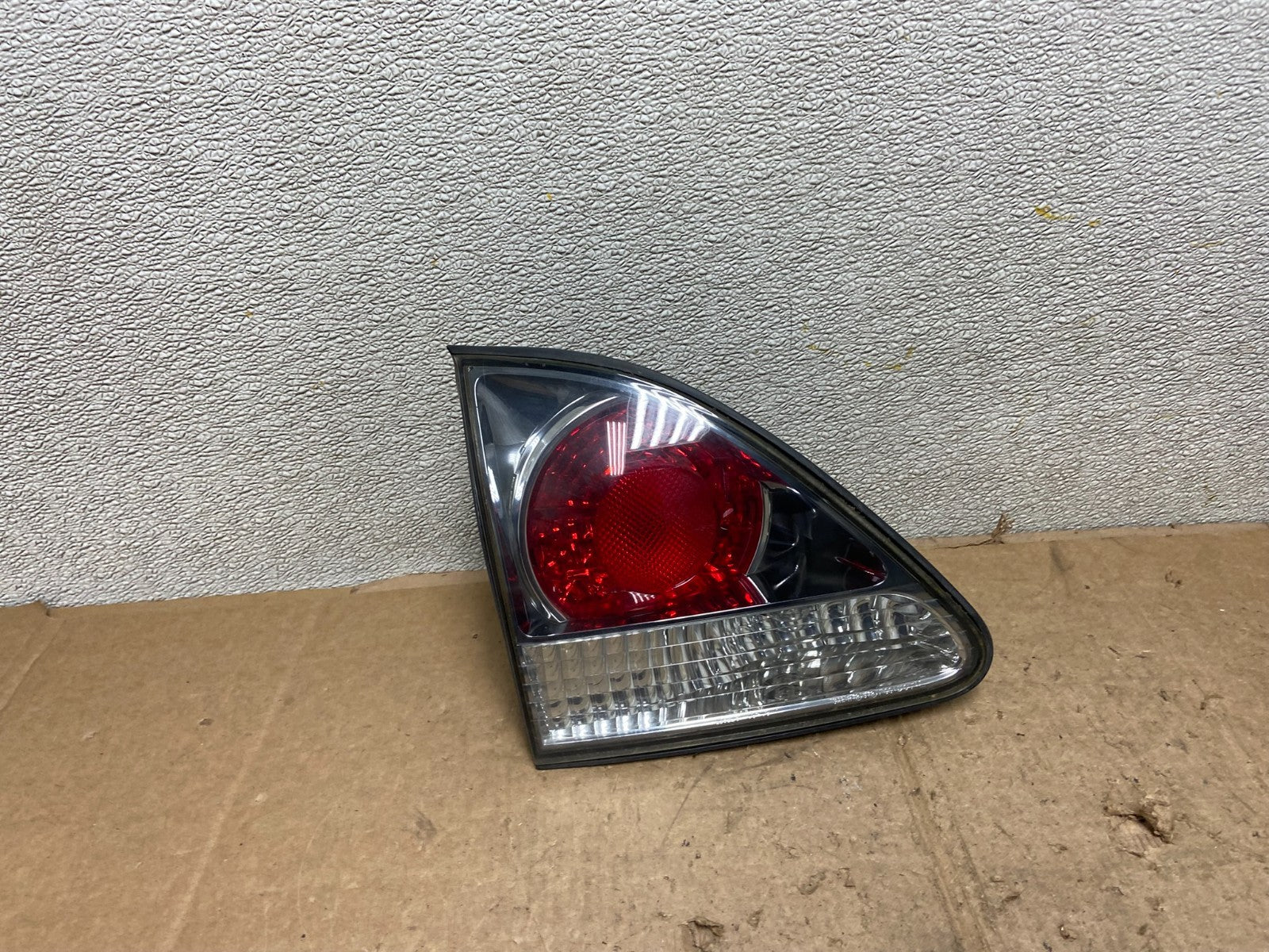 2000-2003 Lexus Rx300 Left Driver Lh Side Rear Inner Tail Light Oem AA51770