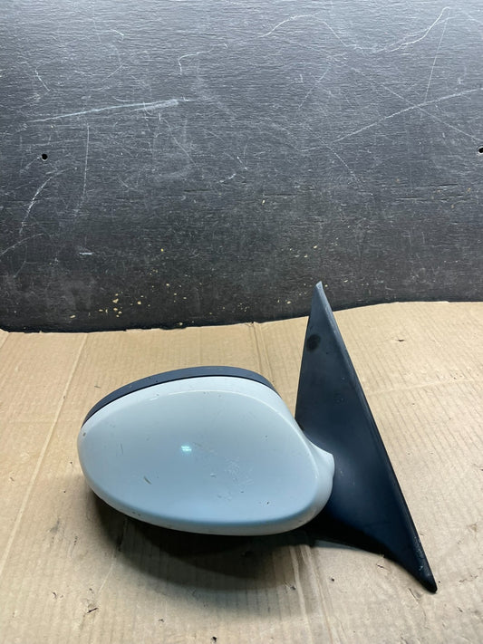 2006 to 2008 BMW 328i 335i Right Passenger RH Side View Door Mirror X4344 MS0
