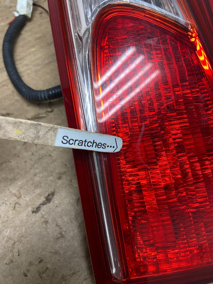 2009 - 2010 Lexus Is250 Is350 Right Passenger RH Inner Tail Light Oem AA7071 DW3