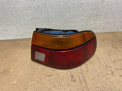 1991 - 1992 Ford Escort  Right Passenger RH Side Tail Light aa7190 DG0