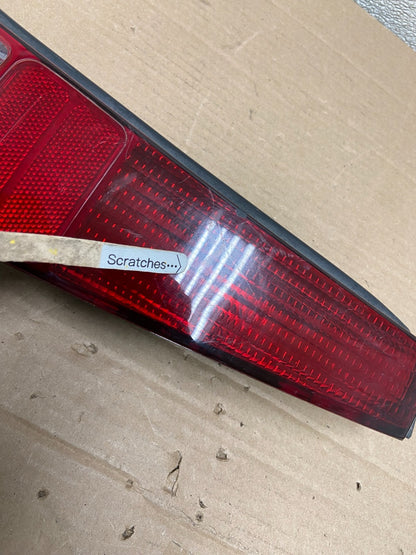 1986 - 1991 Ford Taurus Wagon Right Passenger RH Side Tail Light AA8674 LK3