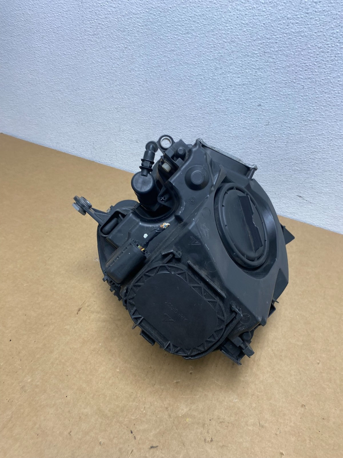 2007 to 2013 Mini Cooper Left Driver Side Headlight Xenon HID OEM AC1732 DW9