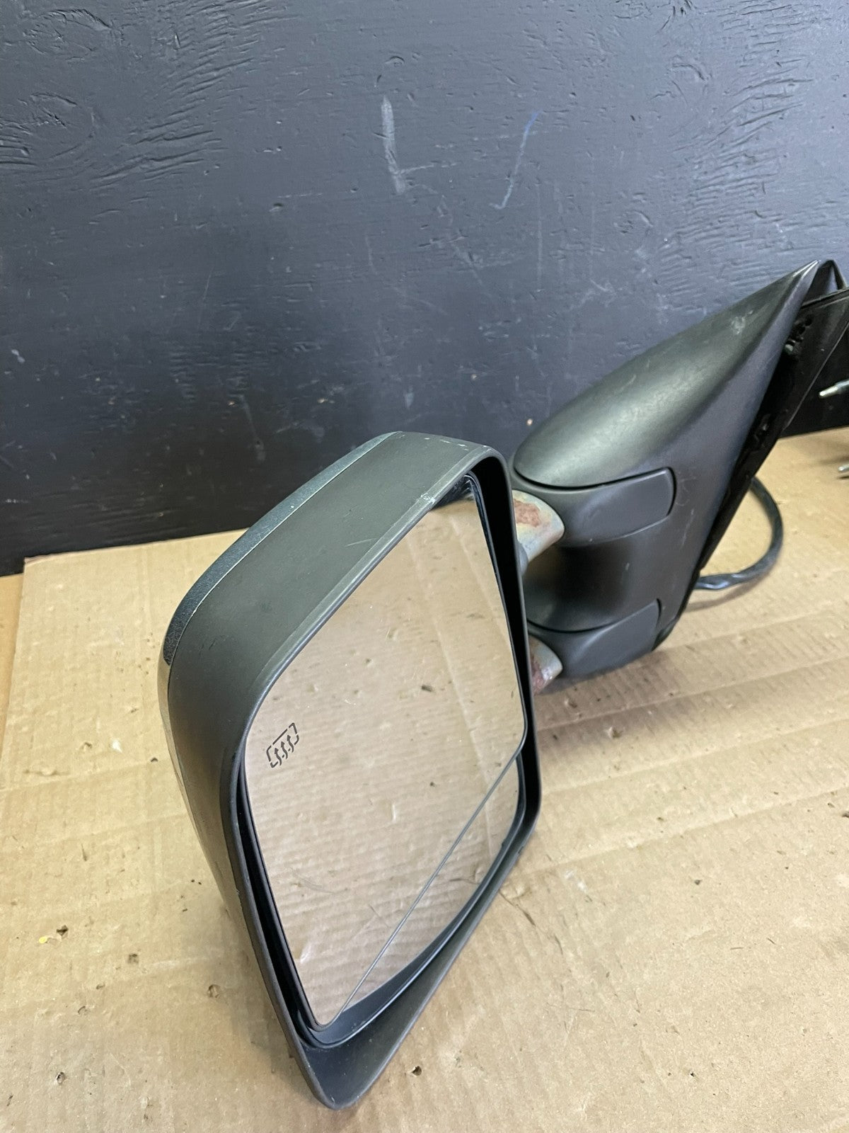 2004 to 2015 Nissan Titan SE Left Driver LH View Door Heated Mirror AB7694 MS9