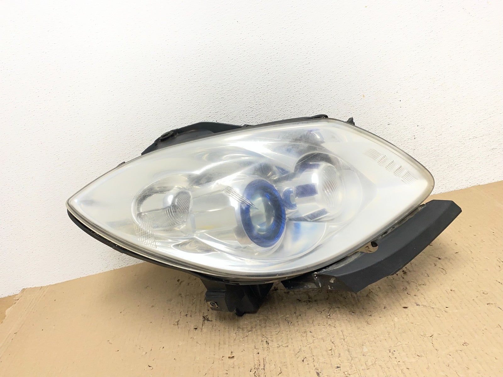 2008-2012 Buick Enclave Right Passenger Headlight Xenon Hid Two Ballast AF72580
