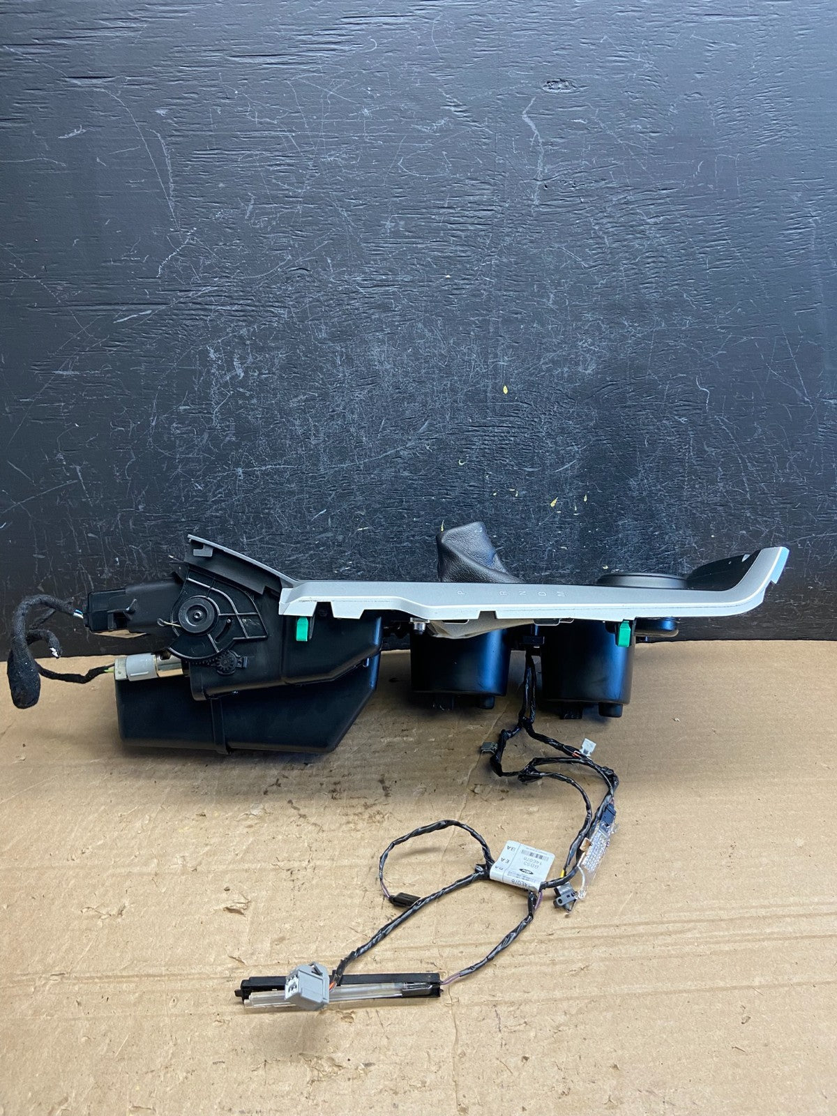 2011-2014 Ford Explorer Center Console Shifter Cup Holder Bezel Trim AF2328 DG3