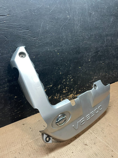 2001 to 2004 Nissan Pathfinder Engine Cover Ornament Y6411 DG1