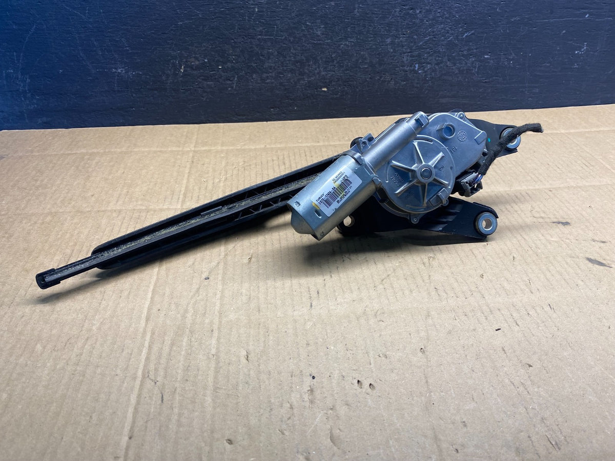 2020 to 2023 Ford Explorer Rear Windshield Wiper Motor ad5035 DG5