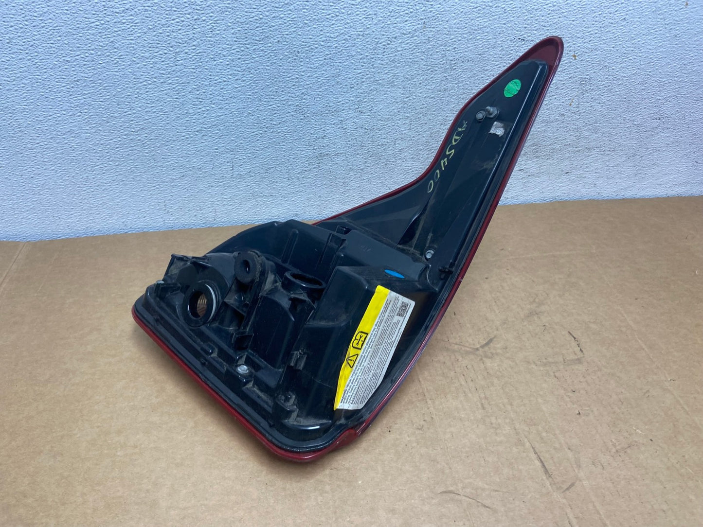 2020 2021 2022 2023 Ford Explorer Right Passenger Side Tail light AD5400 LK4