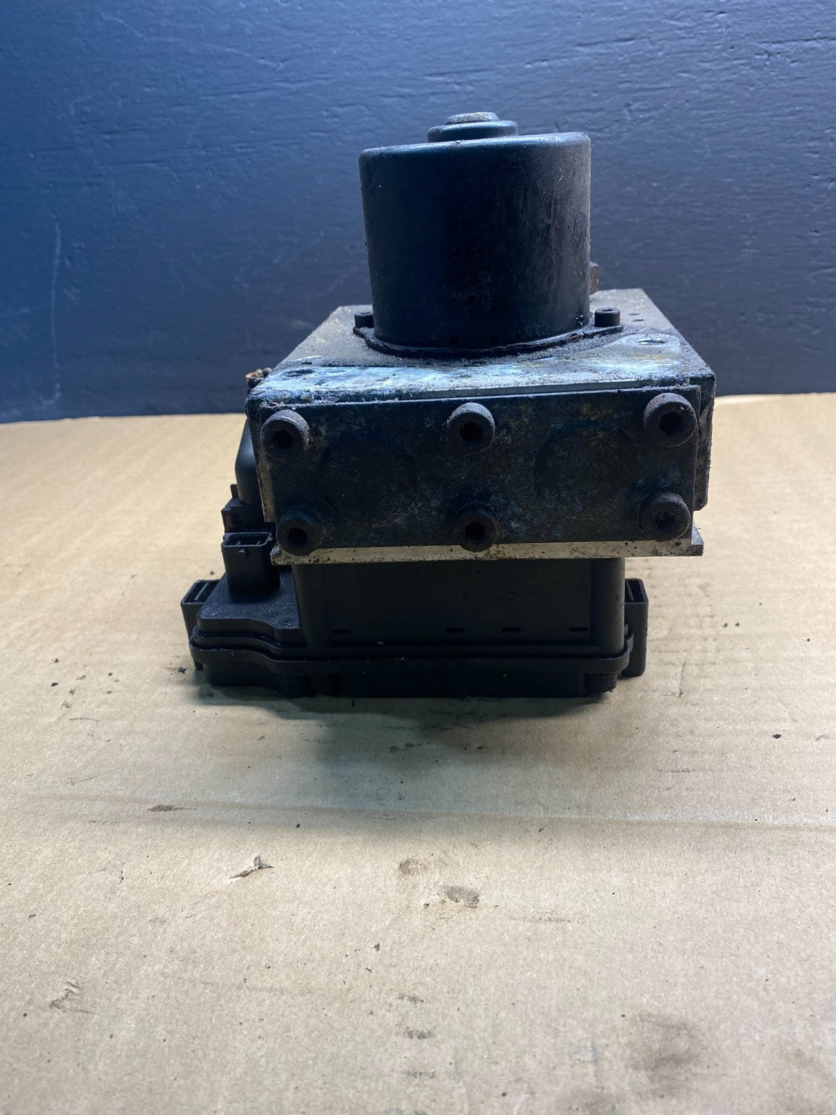 Wabco ABS Pump Hydraulic W/ Module P/N 4460470002 ab7374 DG3