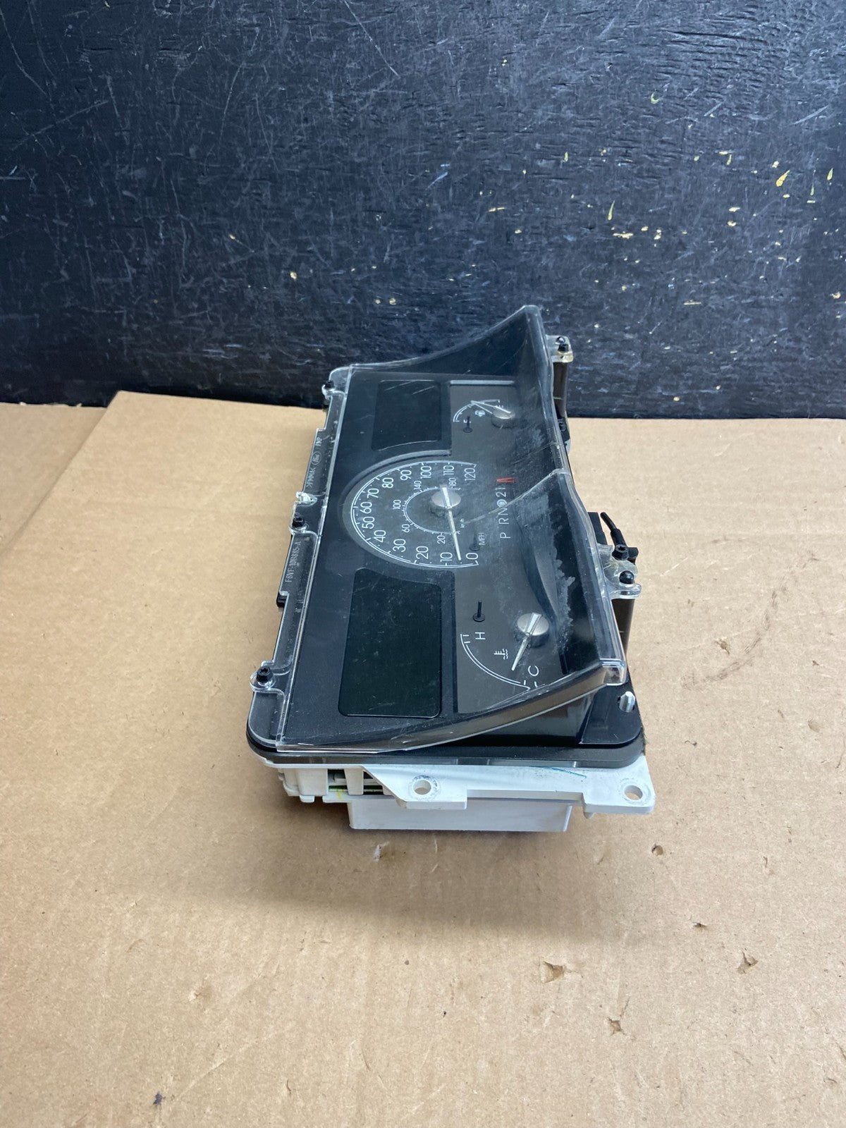 1998 to 2002 Lincoln Town Car Speedometer Gauge Cluster AI3253 DG1