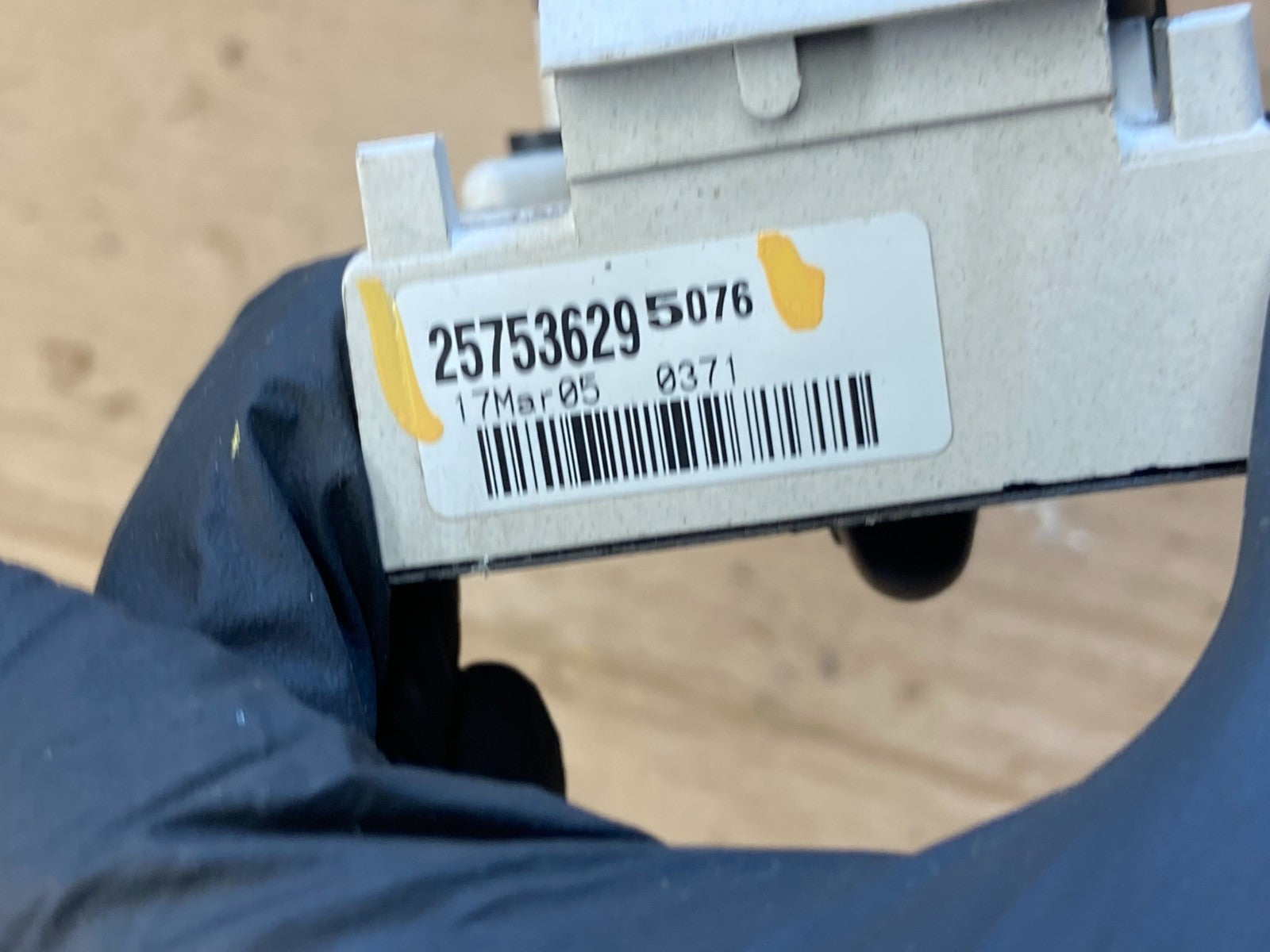 2001 - 2007 GMC Chevrolet Express 1500 Climate Control A/C AA8154 DG5