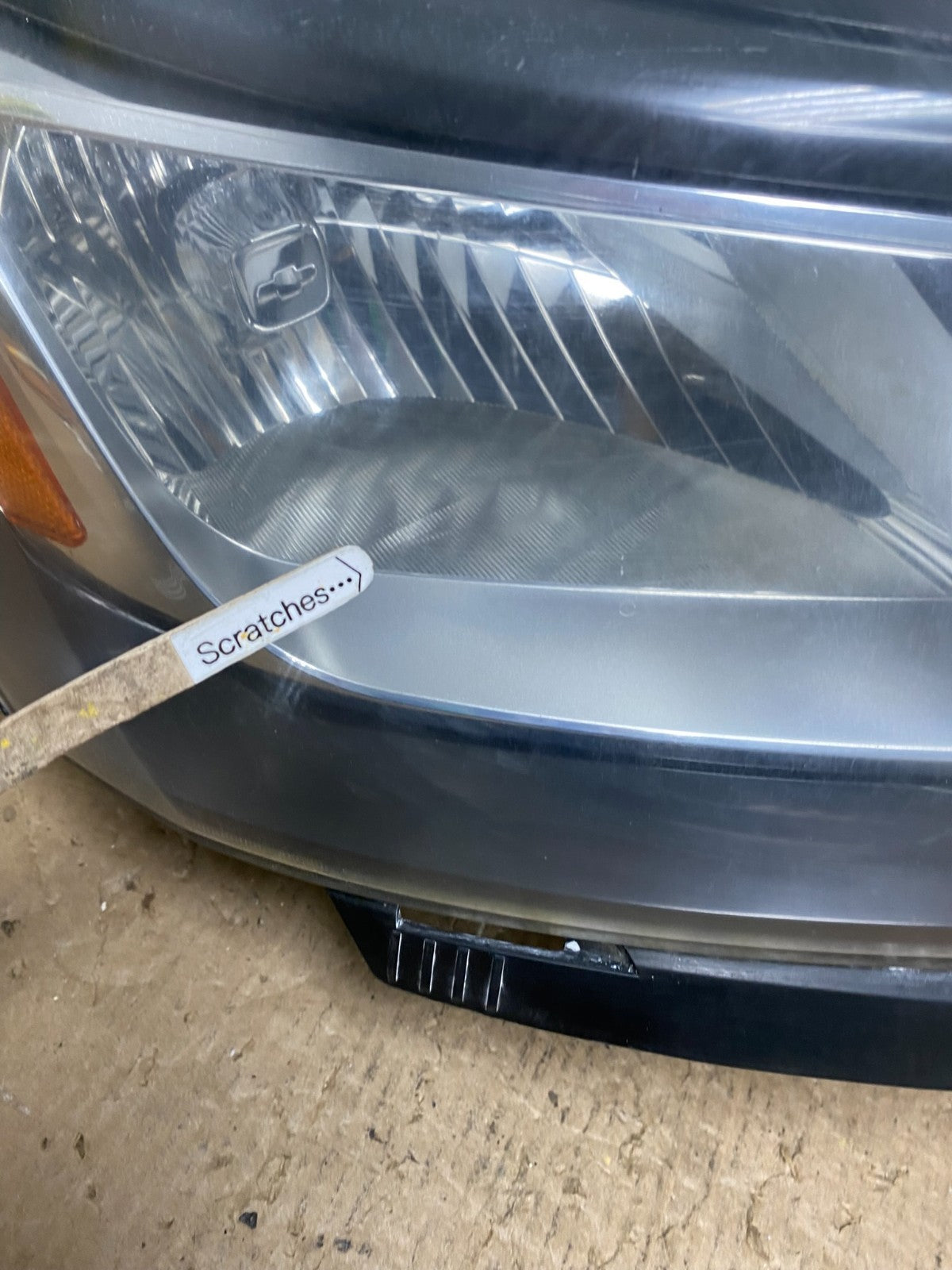 2013-2017 Chevrolet Traverse Right Passenger Side Halogen Headlight AC1592 DW3