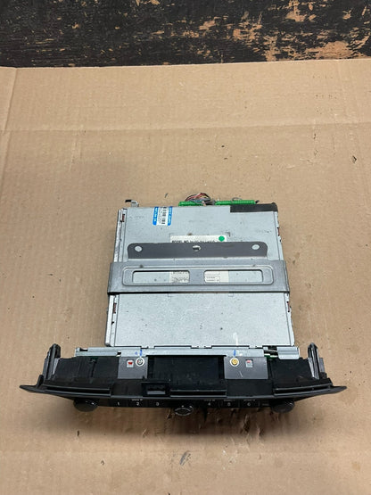 2005 to 2010 Honda Odyssey Am Fm Cd Player Radio Receiver AB2916 DG4