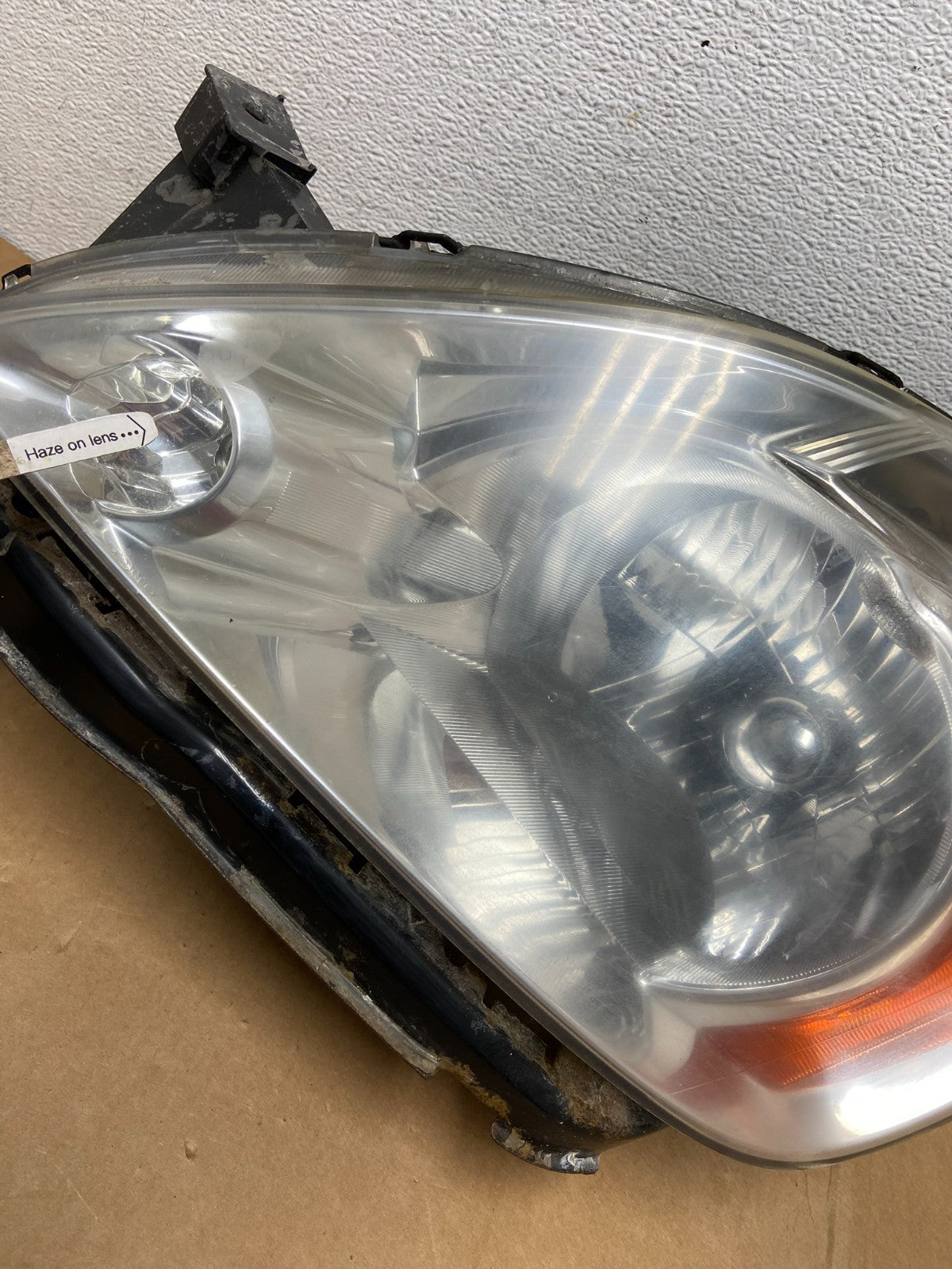 2002 to 2004 Honda Crv Cr-v Left Driver Halogen Headlight AC8374 DW4