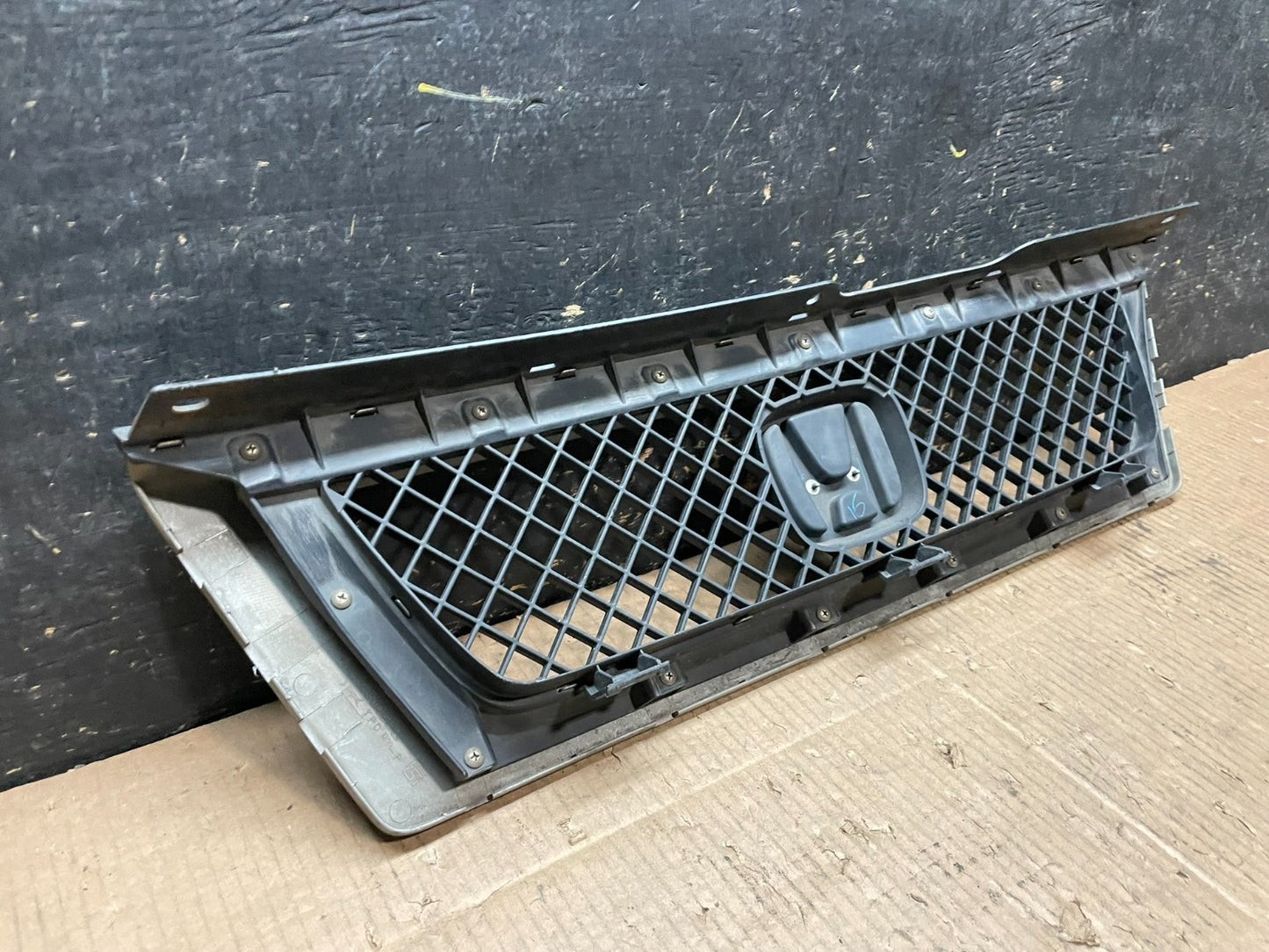 2003 2004 2005 2006 Honda Element Front Upper Grill Grille Oem Y6227 DG7