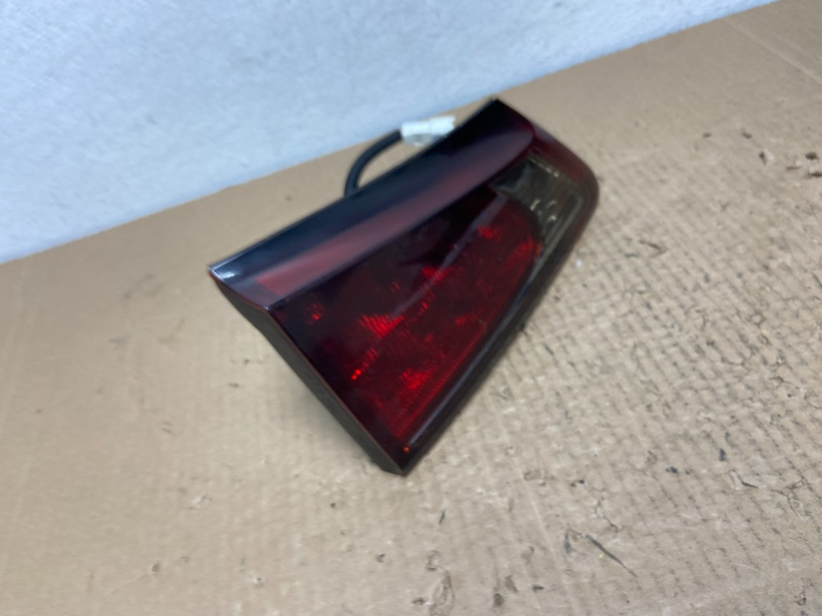 2009 - 2010 Lexus Is250 Is350 Left Driver LH Inner Tail Light AC3970 DW2