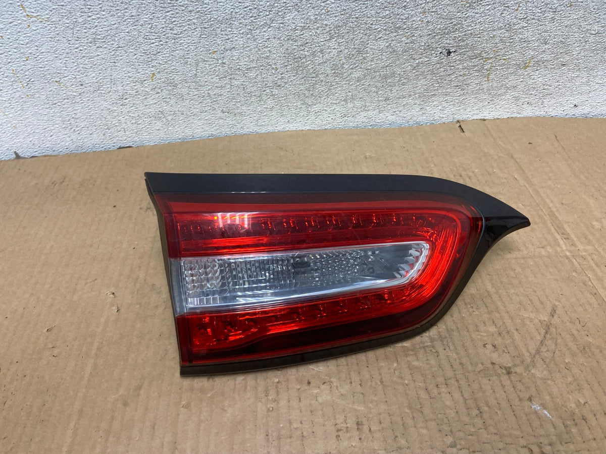 2014 to 2018 Jeep Cherokee Left Driver LH Side Inner Tail Light AI7016 LK0