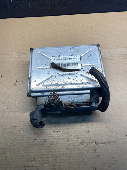 2004 GMC Envoy Silverado Engine Computer ECU ECM Module 12586242 Oem AC4438 DG0