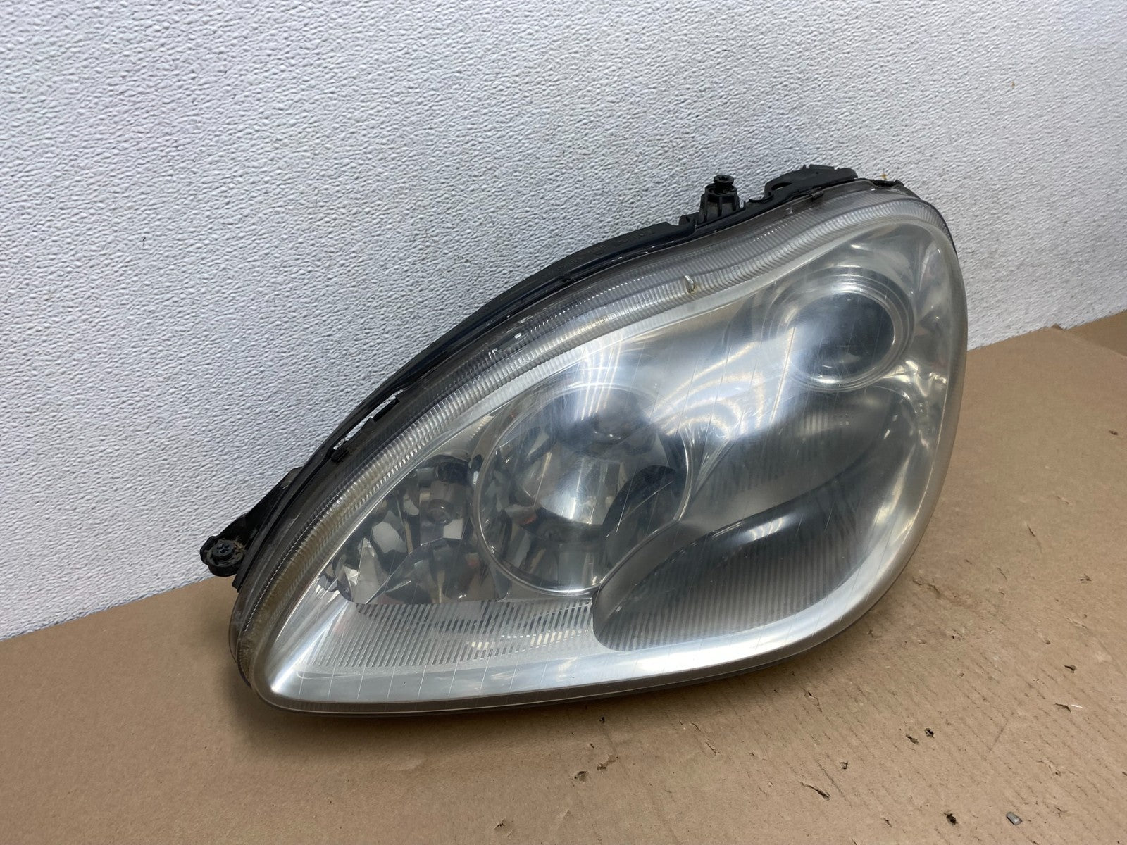 Xenon HID 2003 to 2006 Mercedes S-Class Left Driver LH Headlight AG6688 DW2