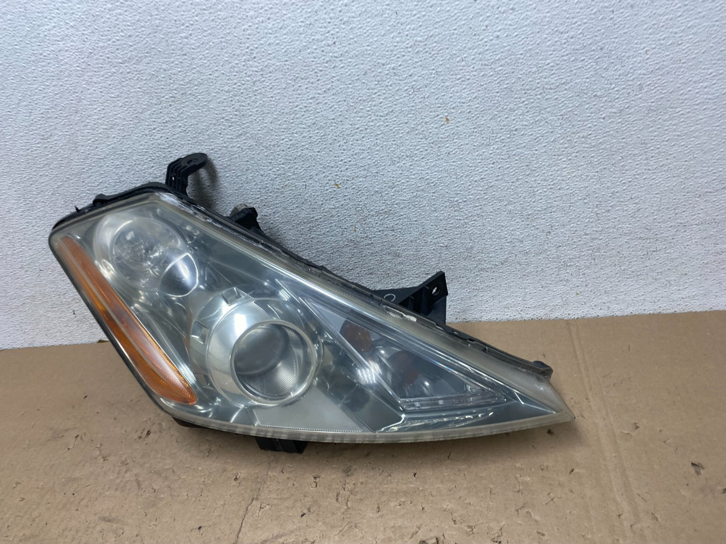 2003 to 2007 Nissan Murano Headlight Xenon HID Right Passenger AG5647 DW1