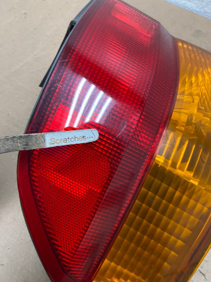 2002 2003 2004 Honda Odyssey Left Driver LH Side Tail Light AI0983 LK3