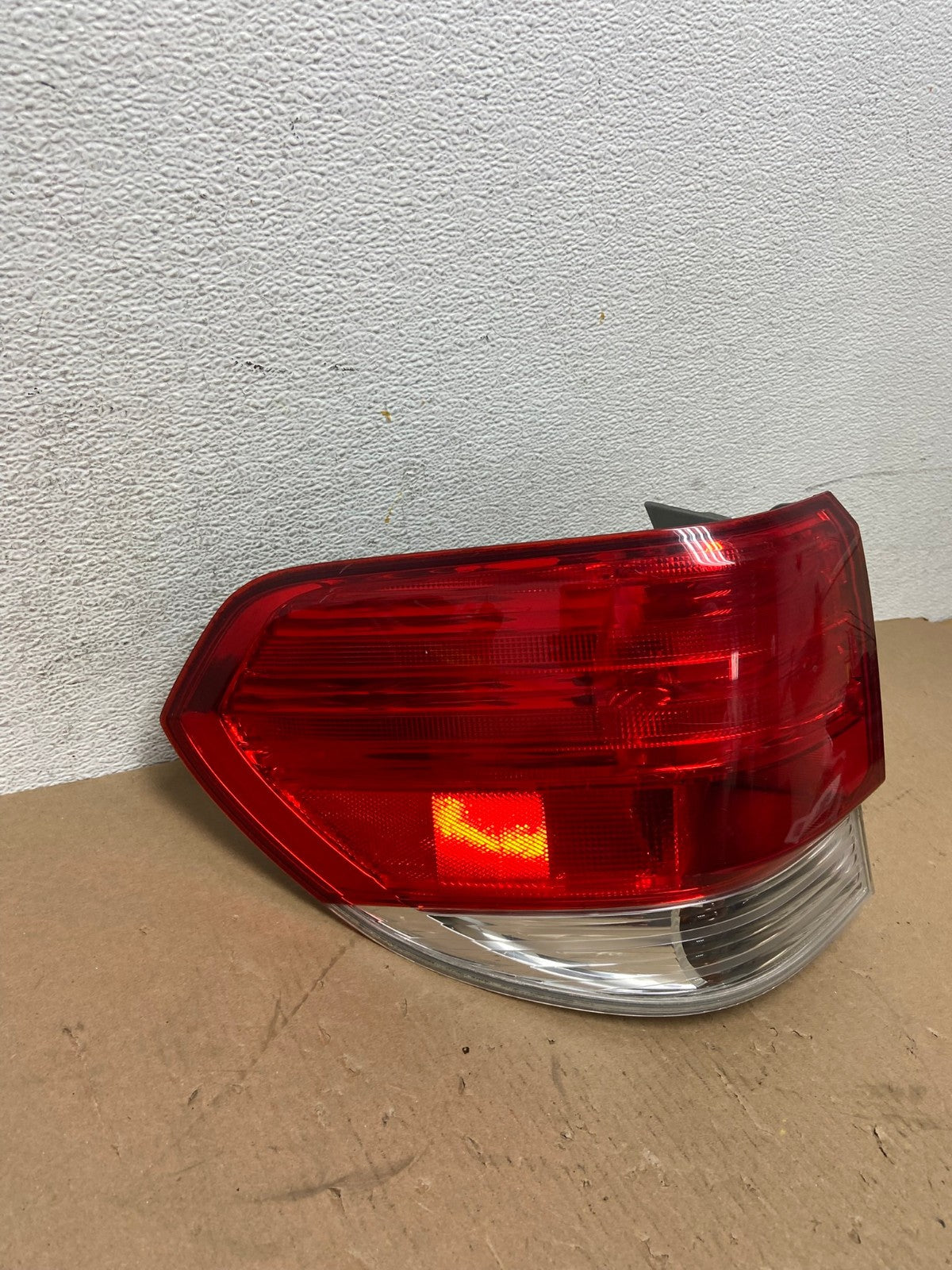 2008 2009 2010 Honda Odyssey Left Driver LH Side Tail Light AD7682 LK2