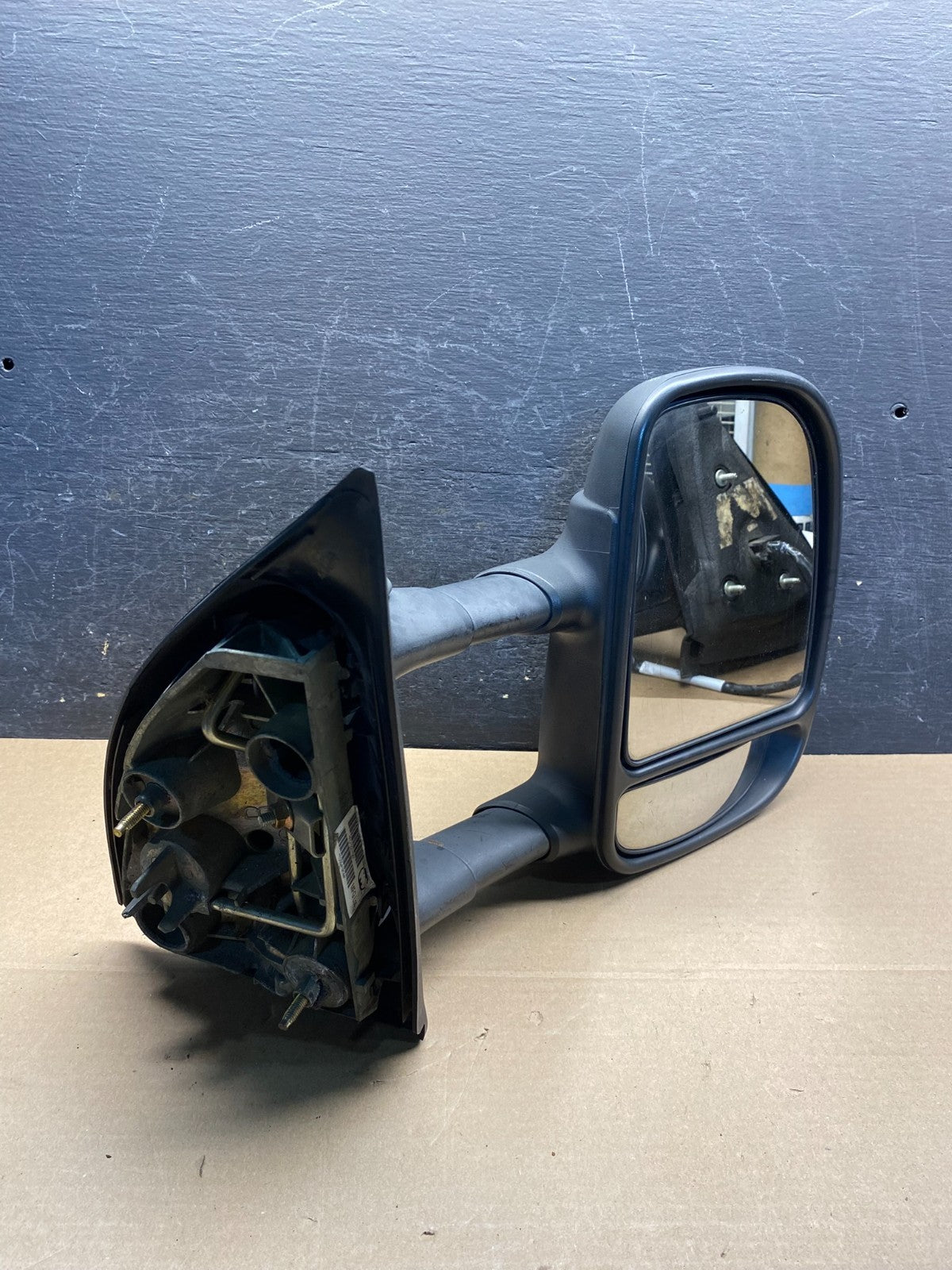 1999 to 2007 Ford F250 F350 F550 Duty Right Passenger RH Side Mirror ah9746 DG8